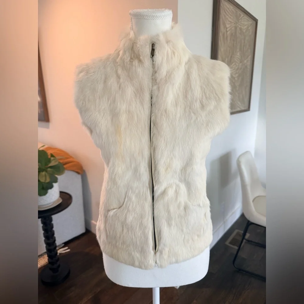 Vintage Real Rabbit Fur Vest | Cream Ivory | Size Small WHBM - Picture 2 of 8